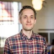 Porträttbild av Andreas Trulsson. Foto. 