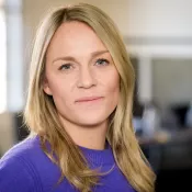 Porträttbild av Josefin Garay Burge. Foto.