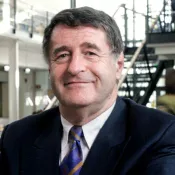 Porträtt av Michael Bogdan. Foto.